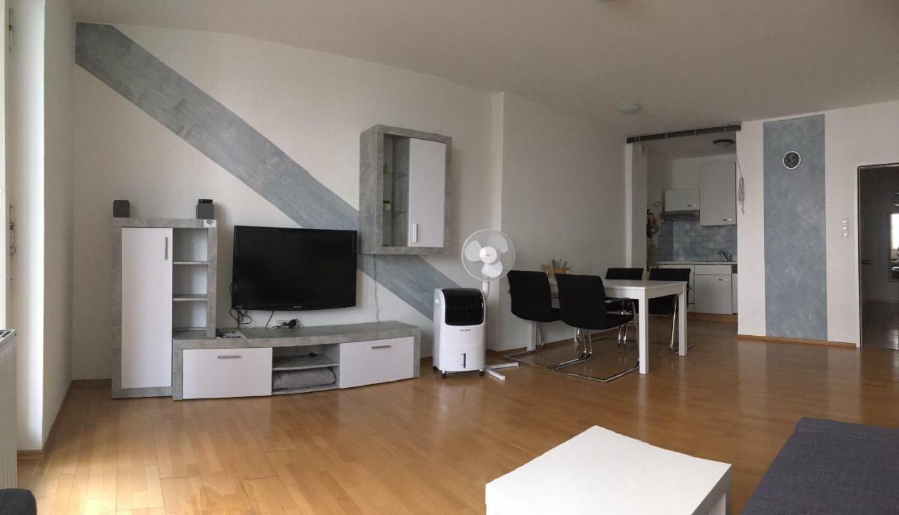 Appartement Top 7 Linz Exterior foto